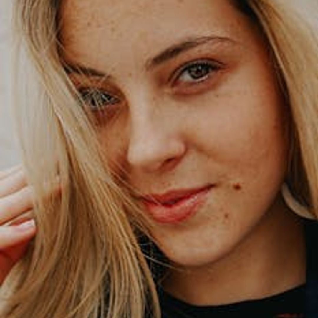 Discover the Secret to Staying Comfy and Chic During Your First Trimester with Emamaco's Must-Have Maternity Shorts