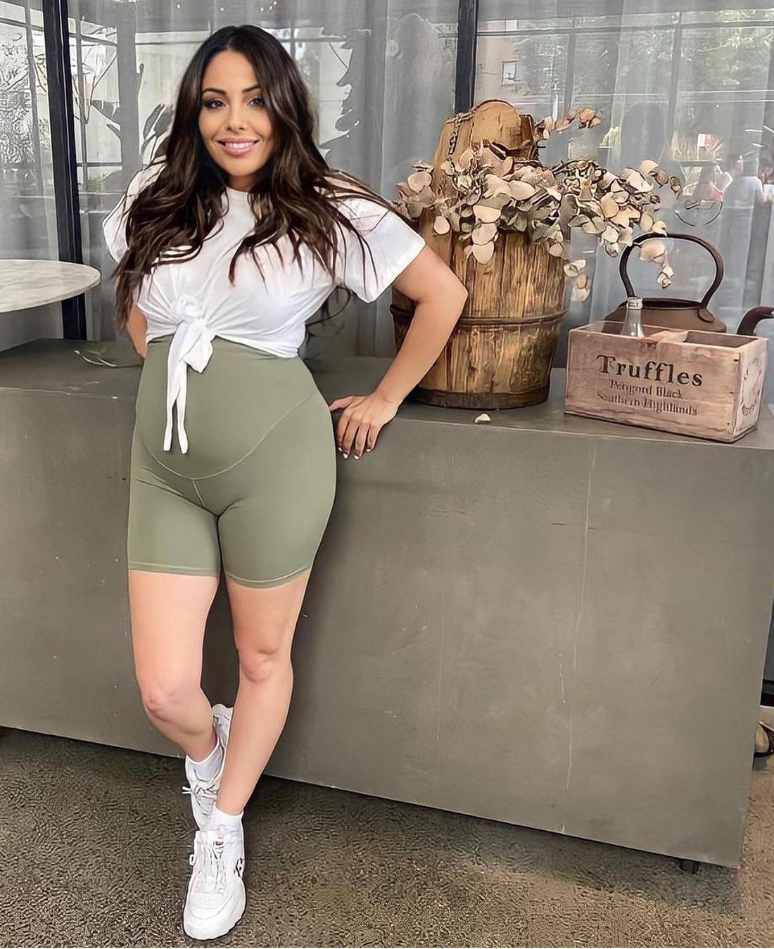 Holds it all together (even when you can’t)